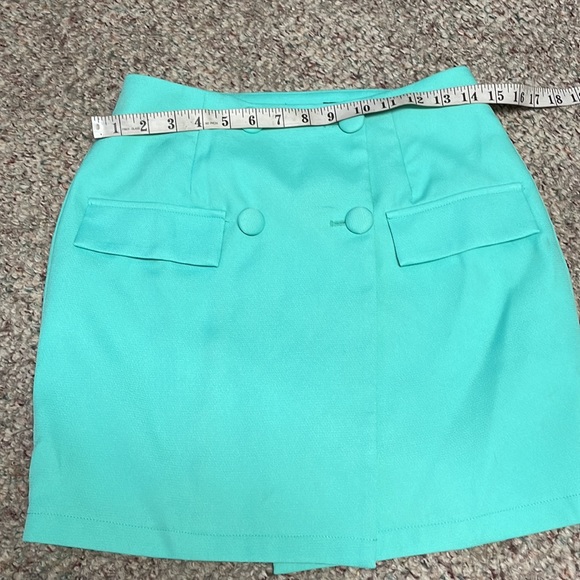 New boo hoo skirt - Picture 4 of 9